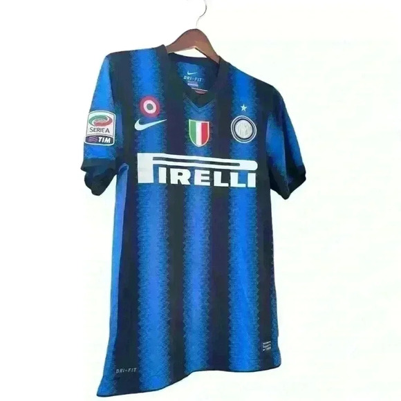 2010-11 INTER Milan Home Player Issue sz S - Picture 1 of 9